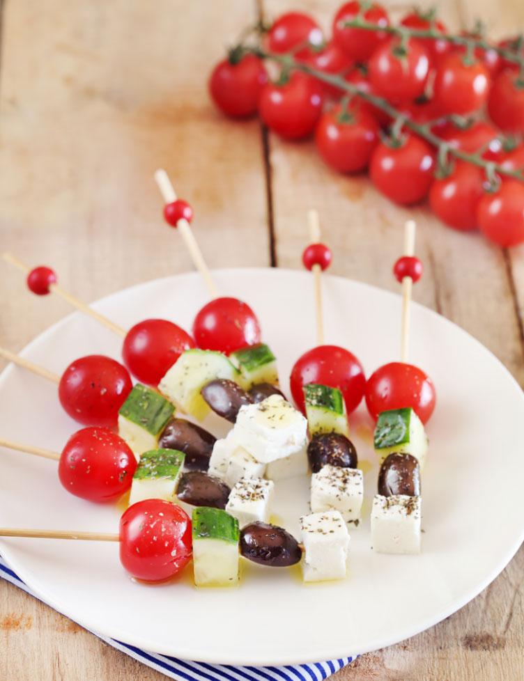 Piques à brochette rondes en bois pour la préparation des brochettes